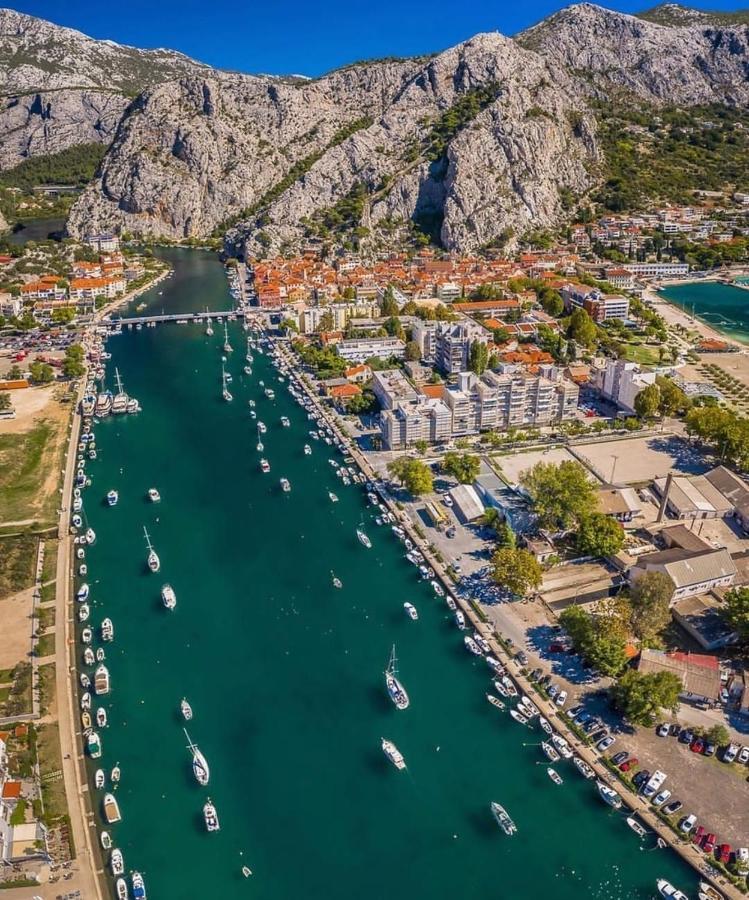 Omis Dream House Blue Sky Apartment Exterior photo