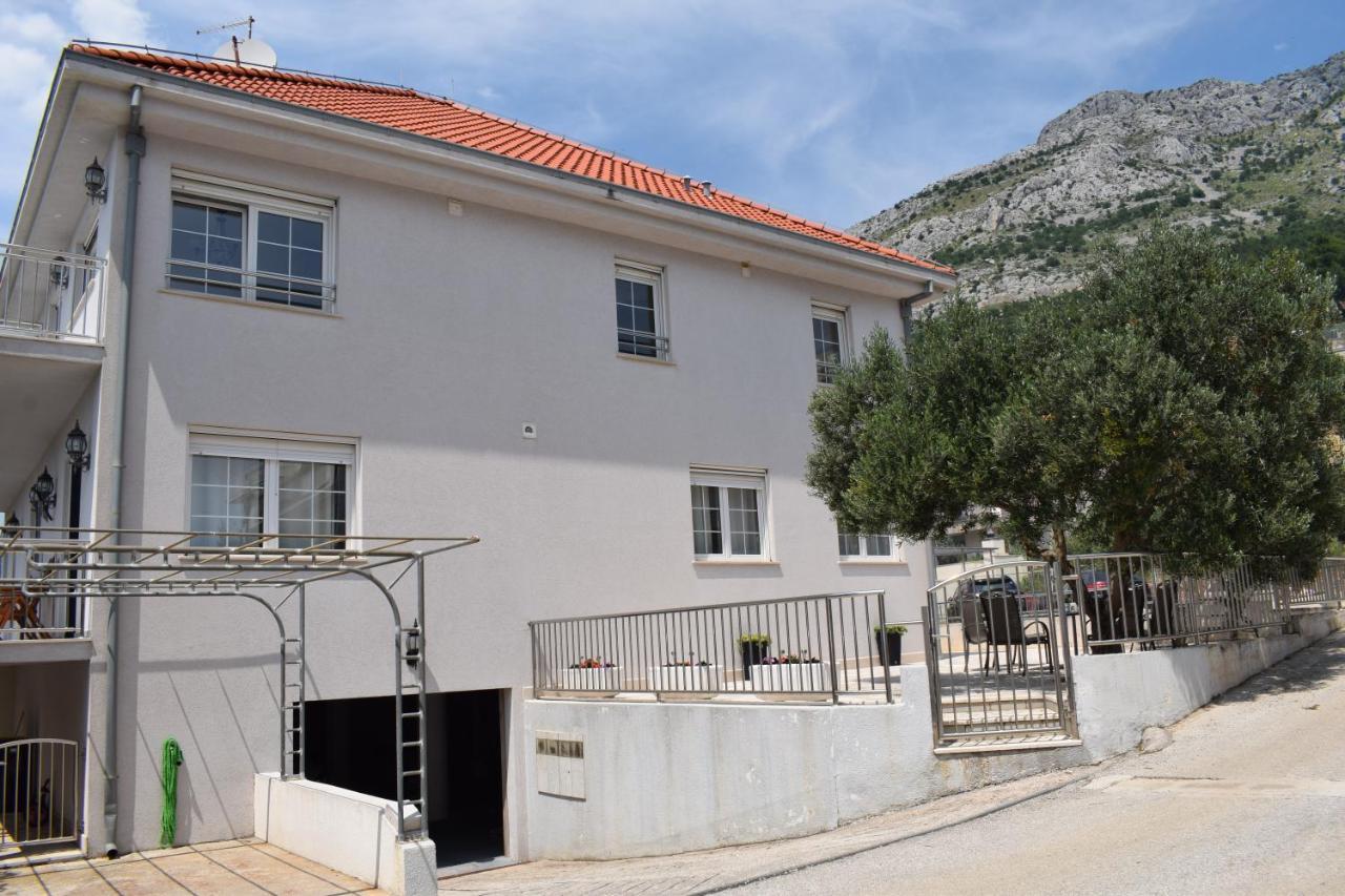 Omis Dream House Blue Sky Apartment Exterior photo