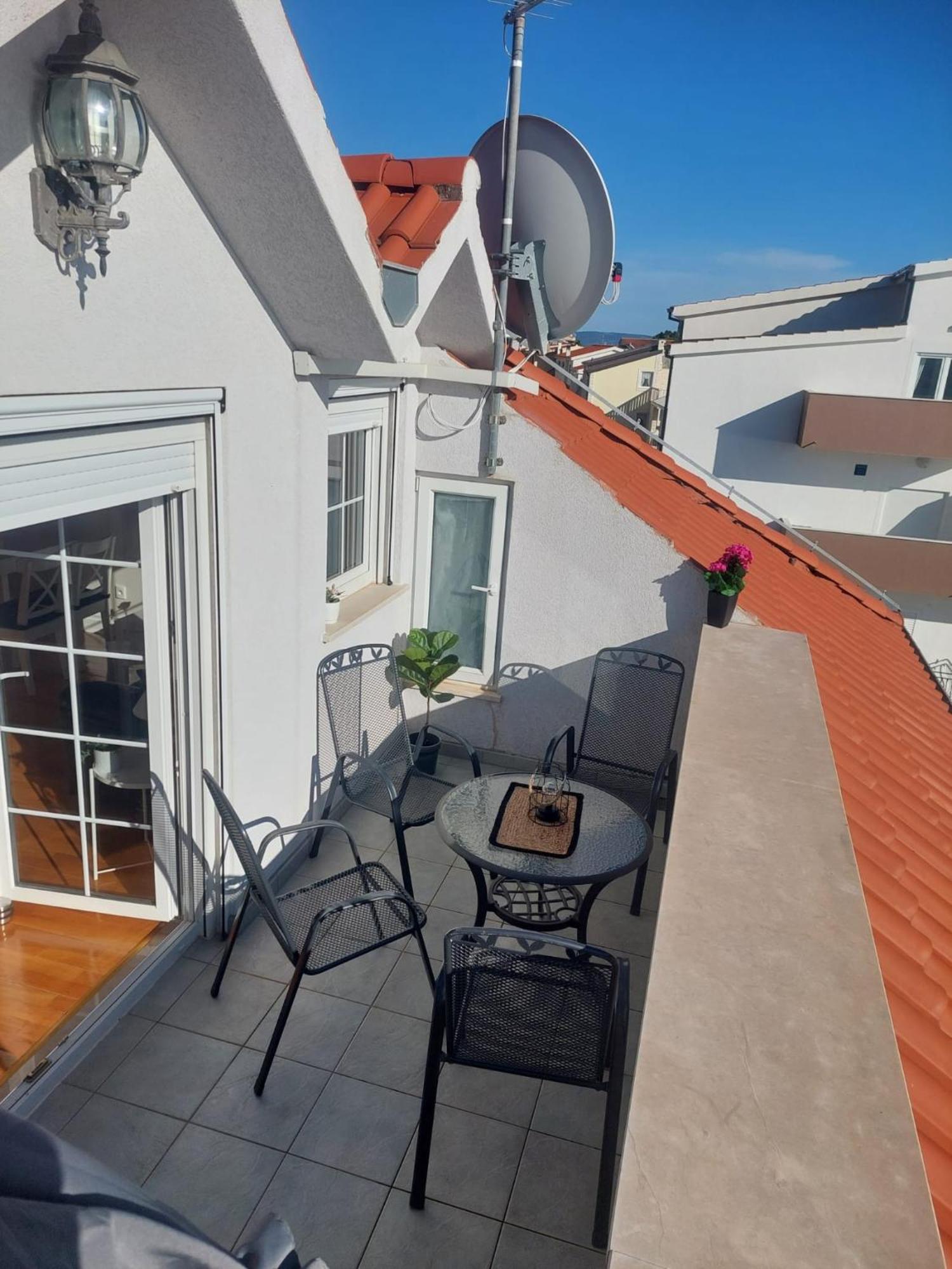 Omis Dream House Blue Sky Apartment Exterior photo